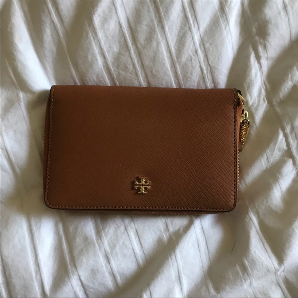 Tory Burch wallet